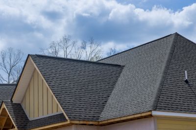 Roof Shingles Installation